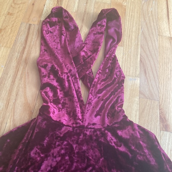 Women’s Lovely Day Dre’s. Red. Size M - Picture 2 of 6